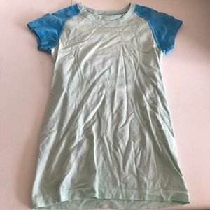 Lululemon Tee Size S